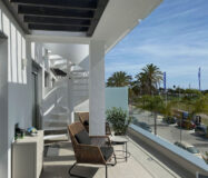 Пентхаус з терасою в Естепоні 75 кв.м, біля моря