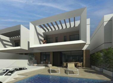 Новый Квадро в Долорес с террасой и садом 152 кв.м