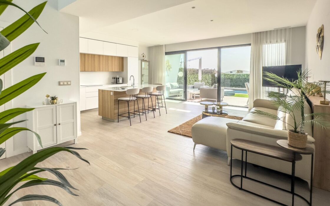 Квартира 3-4 спальни в Кальпе з панорамним видом на море