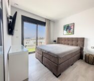 Квартира 3-4 спальни в Кальпе з панорамним видом на море