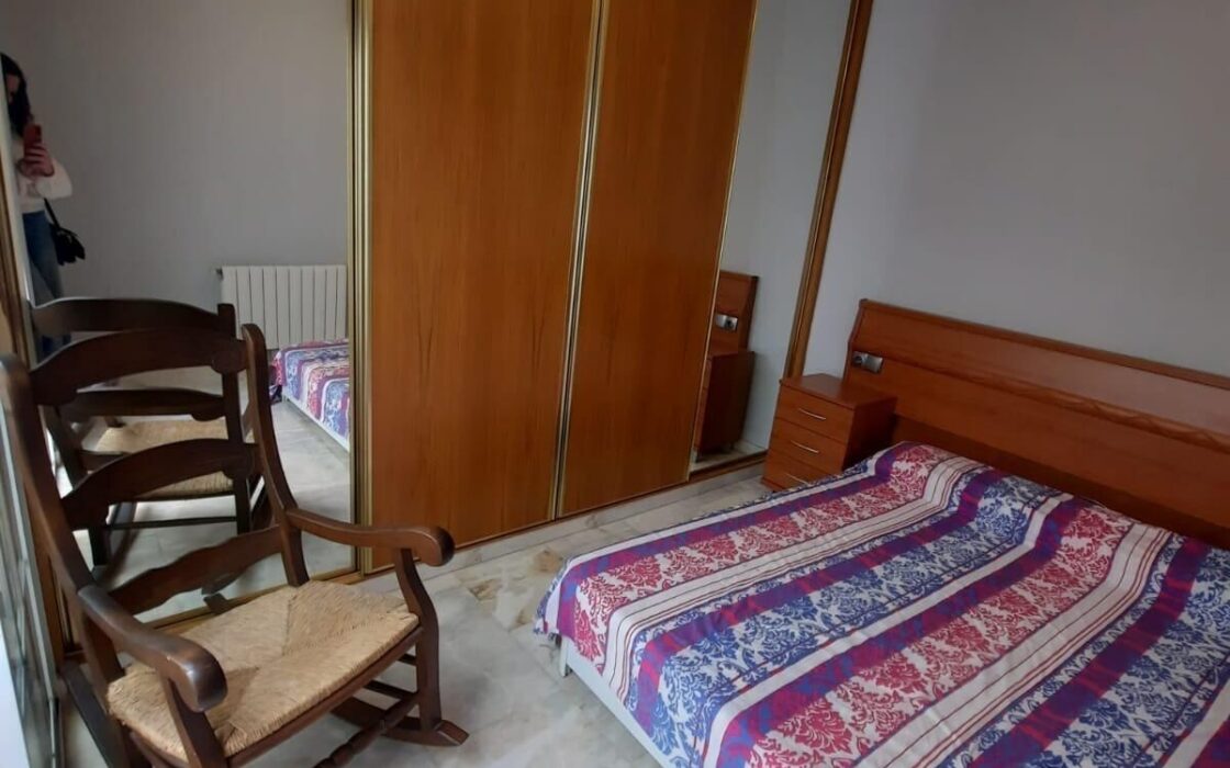 Просторный дом в Кульере 540 кв.м с террасой и лифтом