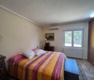 Эффектная вилла в Сьюдад-Кесада с бассейном и видом 236 кв.м