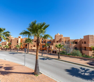 Кутова квартира 85 кв.м з терасою та видом на море, Ла Дукеса