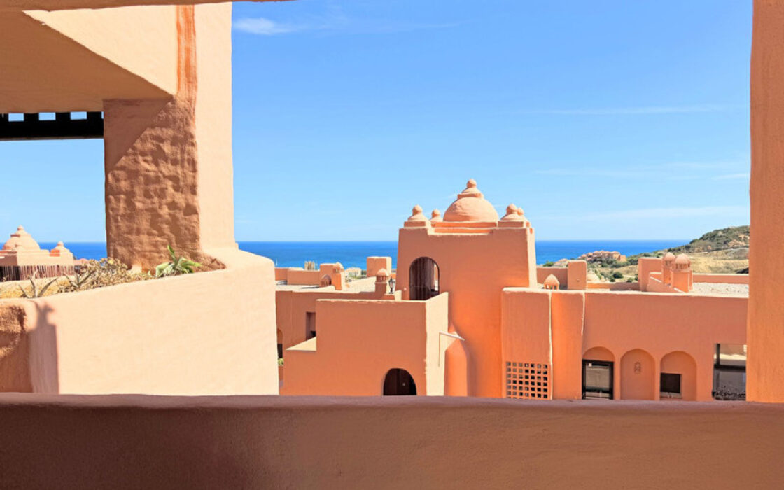 Кутова квартира 85 кв.м з терасою та видом на море, Ла Дукеса