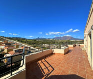 Пентхаус 2 спальни в Сабиниллас у моря с террасой 78 кв.м