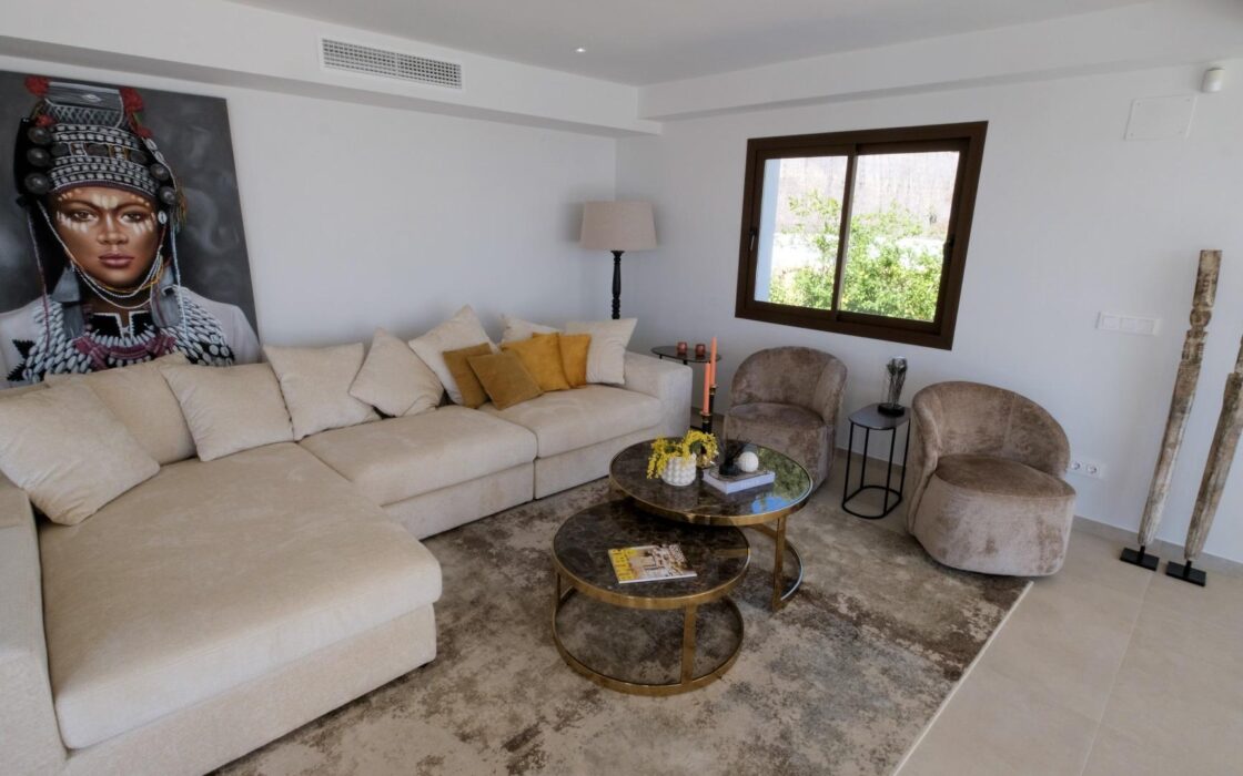 Вражаюча вілла біля моря в Альтеї з живописним видом 500 кв.м