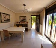 Вилла в Сьюдад Кесада 210 кв.м с бассейном и террасой