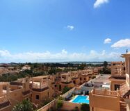 Вилла в Сьюдад Кесада 210 кв.м с бассейном и террасой