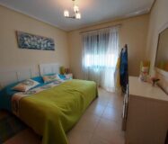 Вилла в Сьюдад Кесада 210 кв.м с бассейном и террасой