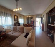 Вилла в Сьюдад Кесада 210 кв.м с бассейном и террасой