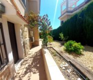 Вилла в Сьюдад Кесада 210 кв.м с бассейном и террасой