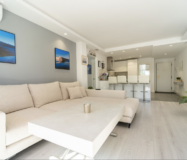 Квартира 70 кв.м с 2 спальнями в Фуэнхироле у горы