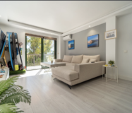 Квартира 70 кв.м с 2 спальнями в Фуэнхироле у горы