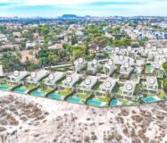 Отдельные дома с бассейном и садом в Сан-Хуан-де-Аликанте