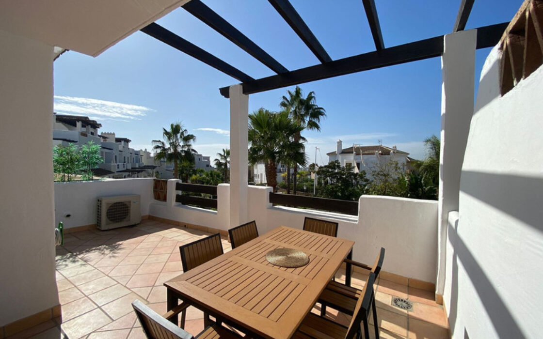 Квартира з терасою в Естепоні, 2 спальні, 76 кв.м