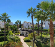 Квартира з терасою в Естепоні, 2 спальні, 76 кв.м