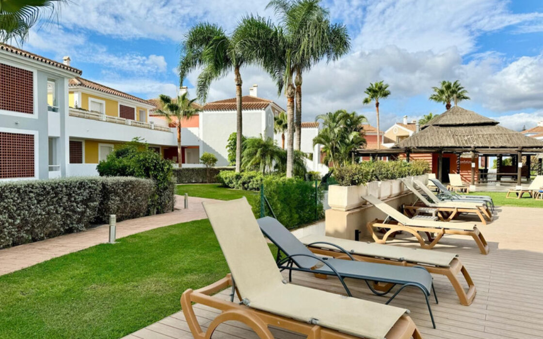 Квартира 90 кв.м з терасою в Кампанарио біля моря