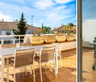 Квартира 90 кв.м з терасою в Кампанарио біля моря