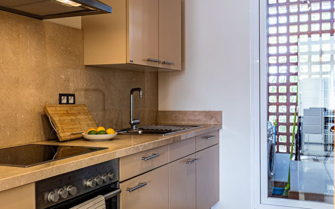 Квартира 90 кв.м з терасою в Кампанарио біля моря