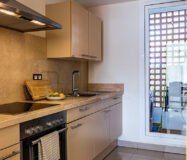 Квартира 90 кв.м з терасою в Кампанарио біля моря