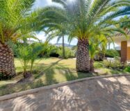 Эксклюзивная вилла в Бенидорме с террасой и бассейном