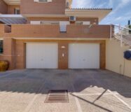 Эксклюзивная вилла в Бенидорме с террасой и бассейном