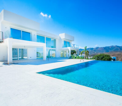 Престижна вілла в Ла Майрена, 712 кв.м з терасою