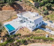 Престижна вілла в Ла Майрена, 712 кв.м з терасою