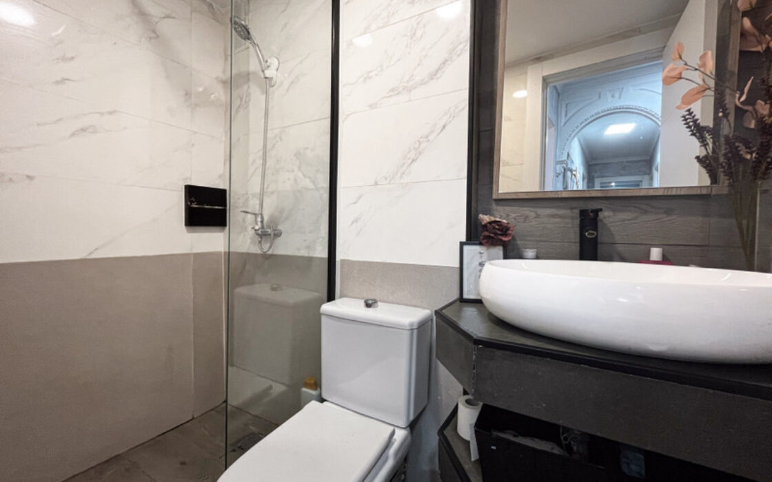 Апартаменти 95 кв.м з меблями в Естепоні біля моря