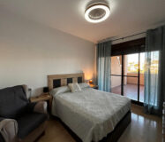 Апартаменти з терасою в Естепоні 136 кв.м 3 кімнати