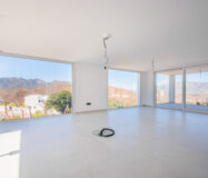 Роскошная вилла в тихом районе Бенальмадены с террасой 260 кв.м