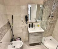 Три квартири в Бенідормі з орендним бізнесом біля моря