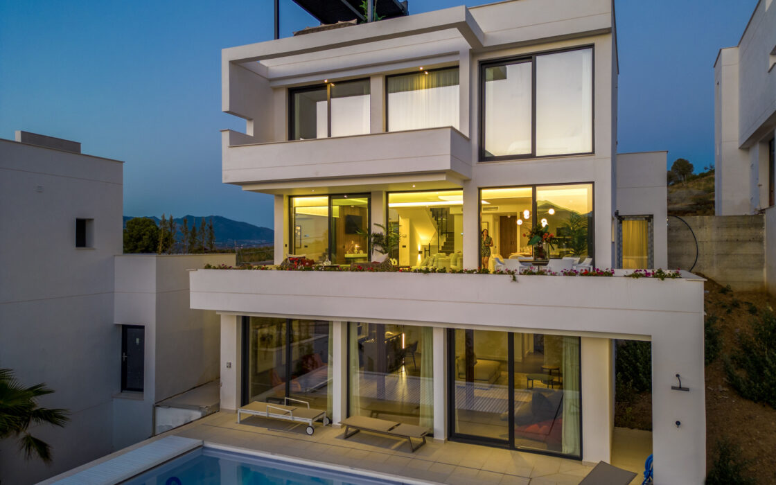 Роскошные виллы с 3 спальнями в La Cala, 289 кв.м, терраса