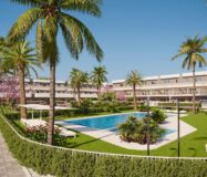 Новые апартаменты с террасой в Аленда Гольф 99 кв.м