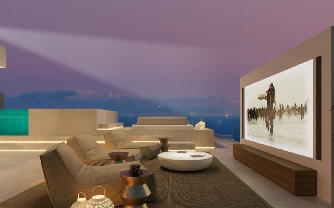 Вилла с террасой и видом на море в Пуэрто-Банусе 445 кв.м