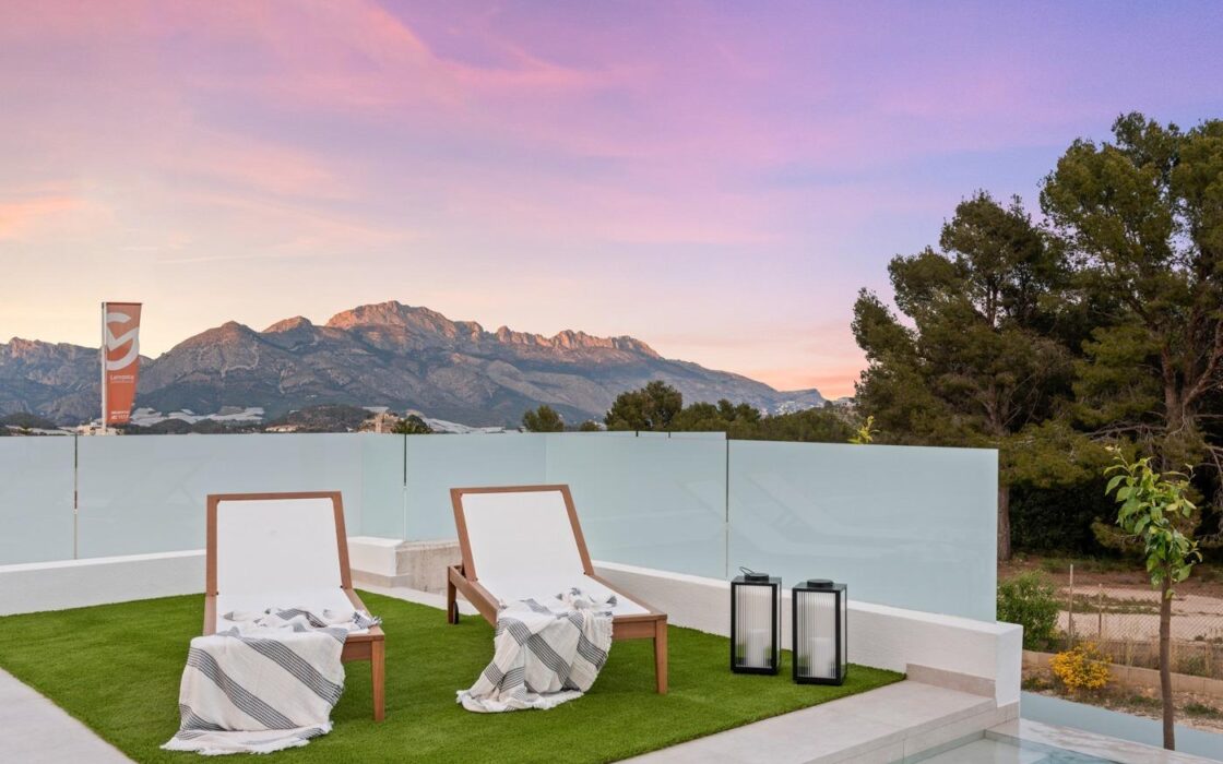 Виллы с видом на море в Балкон-де-Понойг 307 кв.м 3 спальни