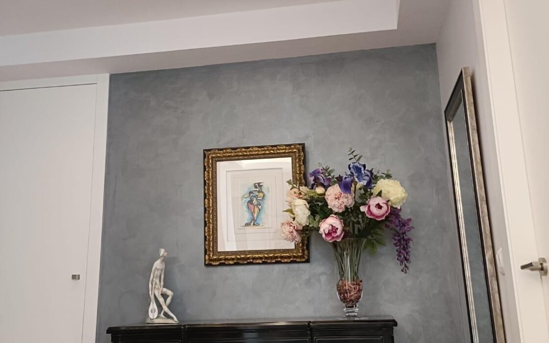 Квартира 85 кв.м в центре Аликанте, 200 м до пляжа