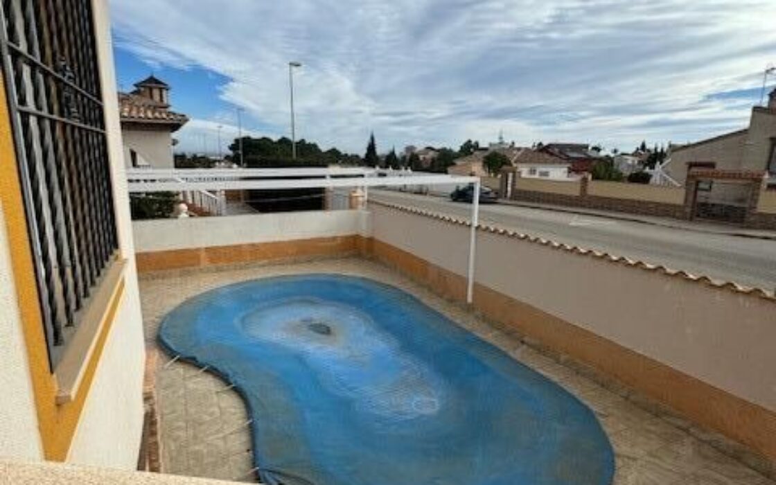 Вилла с видом на море в Ориуэла Коста 123 кв.м.