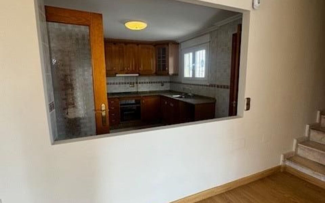 Вилла с видом на море в Ориуэла Коста 123 кв.м.