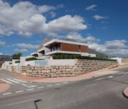 Отдельная вилла с бассейном в Финестрате 141 кв.м у гольфа