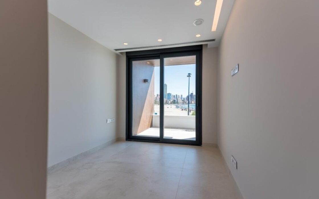 Апартаменти у моря в Бенідормі 297 кв.м, 4 спальні