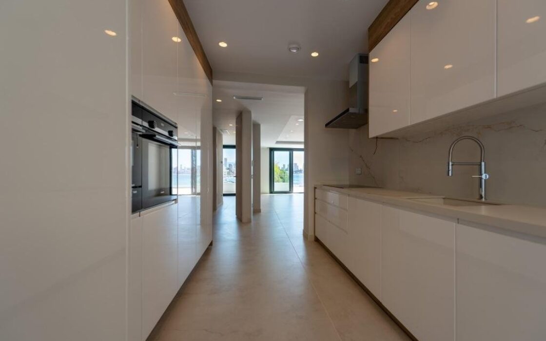 Апартаменти у моря в Бенідормі 297 кв.м, 4 спальні