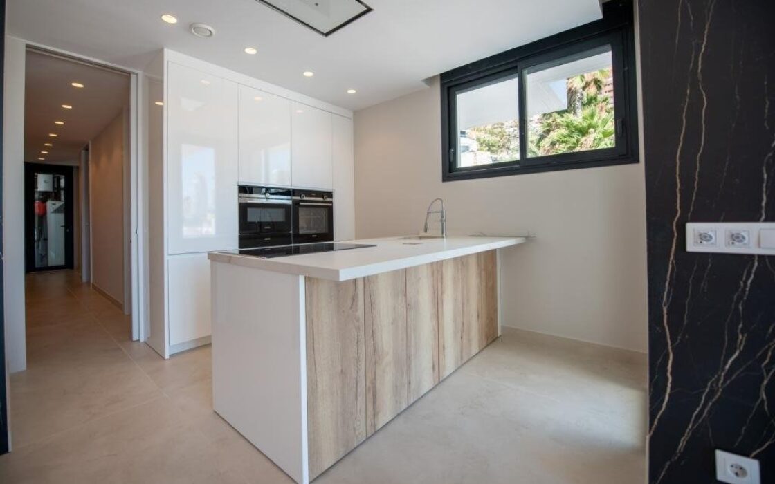 Апартаменти у моря в Бенідормі 297 кв.м, 4 спальні