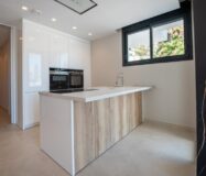 Апартаменти у моря в Бенідормі 297 кв.м, 4 спальні