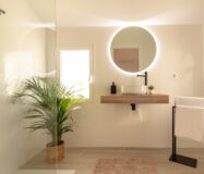 Розкішна вілла в Естепоні з терасою 272 кв.м.