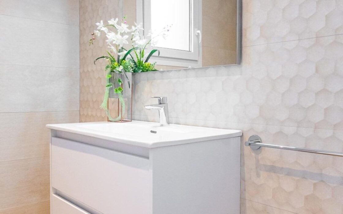 Вілла з басейном в Полоп де ла Марина 107 кв.м біля моря