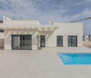 Вілла з басейном в Полоп де ла Марина 107 кв.м біля моря