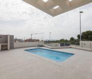 Вілла з басейном в Полоп де ла Марина 107 кв.м біля моря