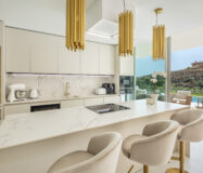 Новая квартира у моря с 3 спальнями в Reserva del Higuerón 130 кв.м