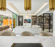 Новая квартира у моря с 3 спальнями в Reserva del Higuerón 130 кв.м